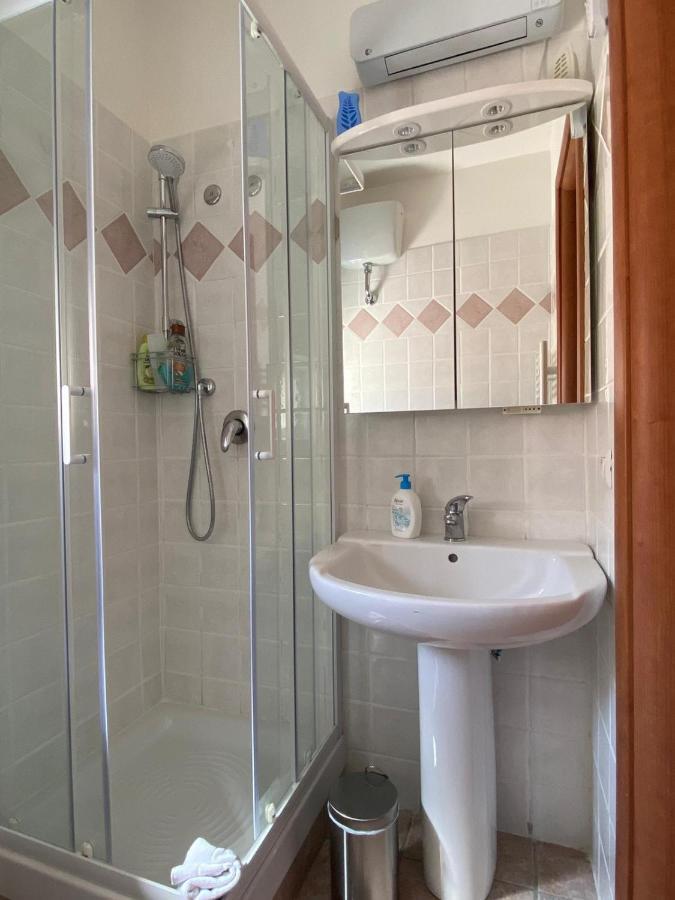 The House Fiera Di Roma Aeroporto Fiumicino Apartment ปอนเต กาเลเรีย ภายนอก รูปภาพ