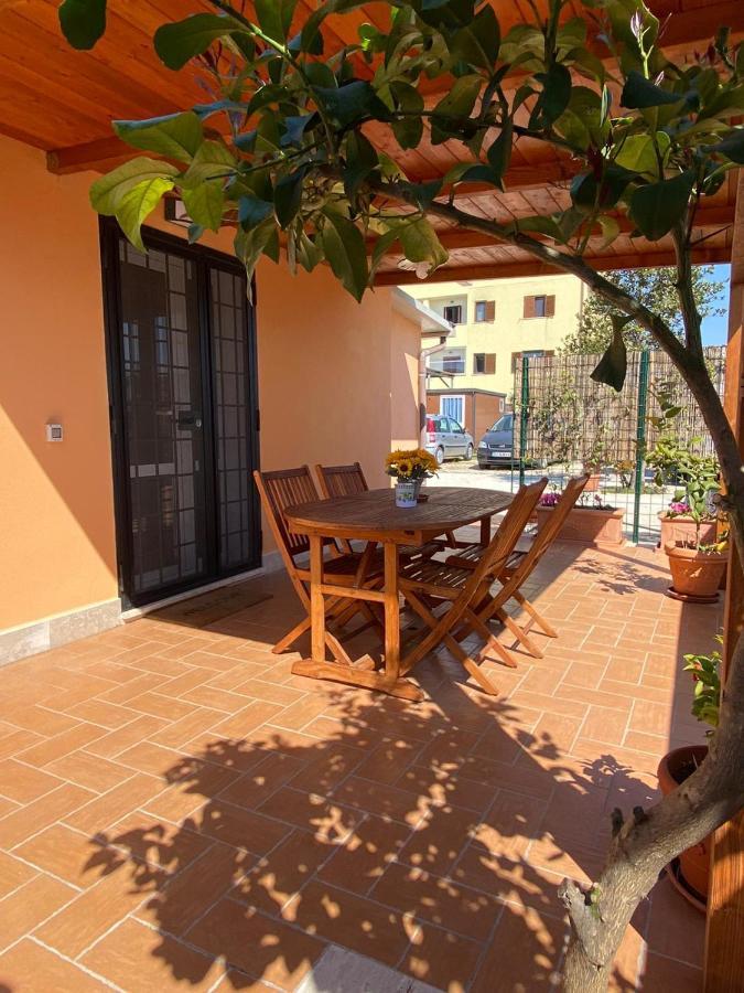 The House Fiera Di Roma Aeroporto Fiumicino Apartment ปอนเต กาเลเรีย ภายนอก รูปภาพ